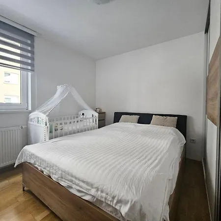 Apartman Modern In New *